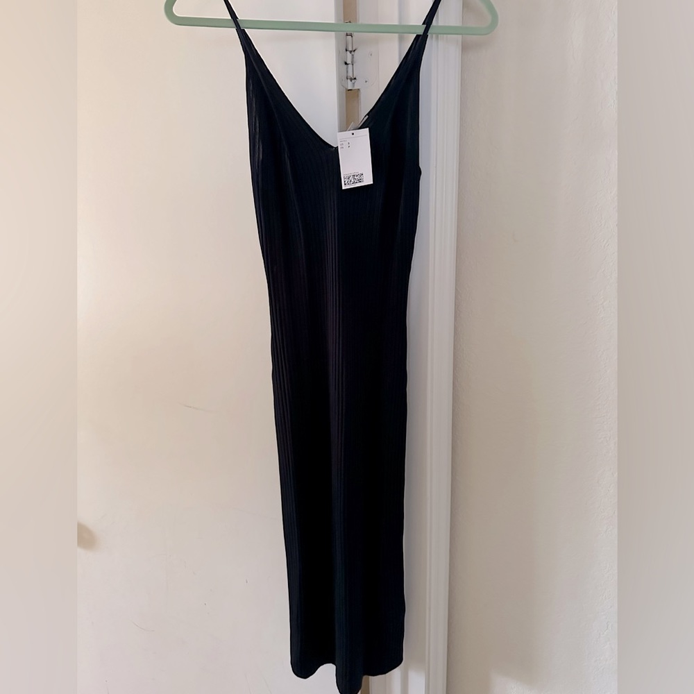 Brand new size small midi dress from h&m